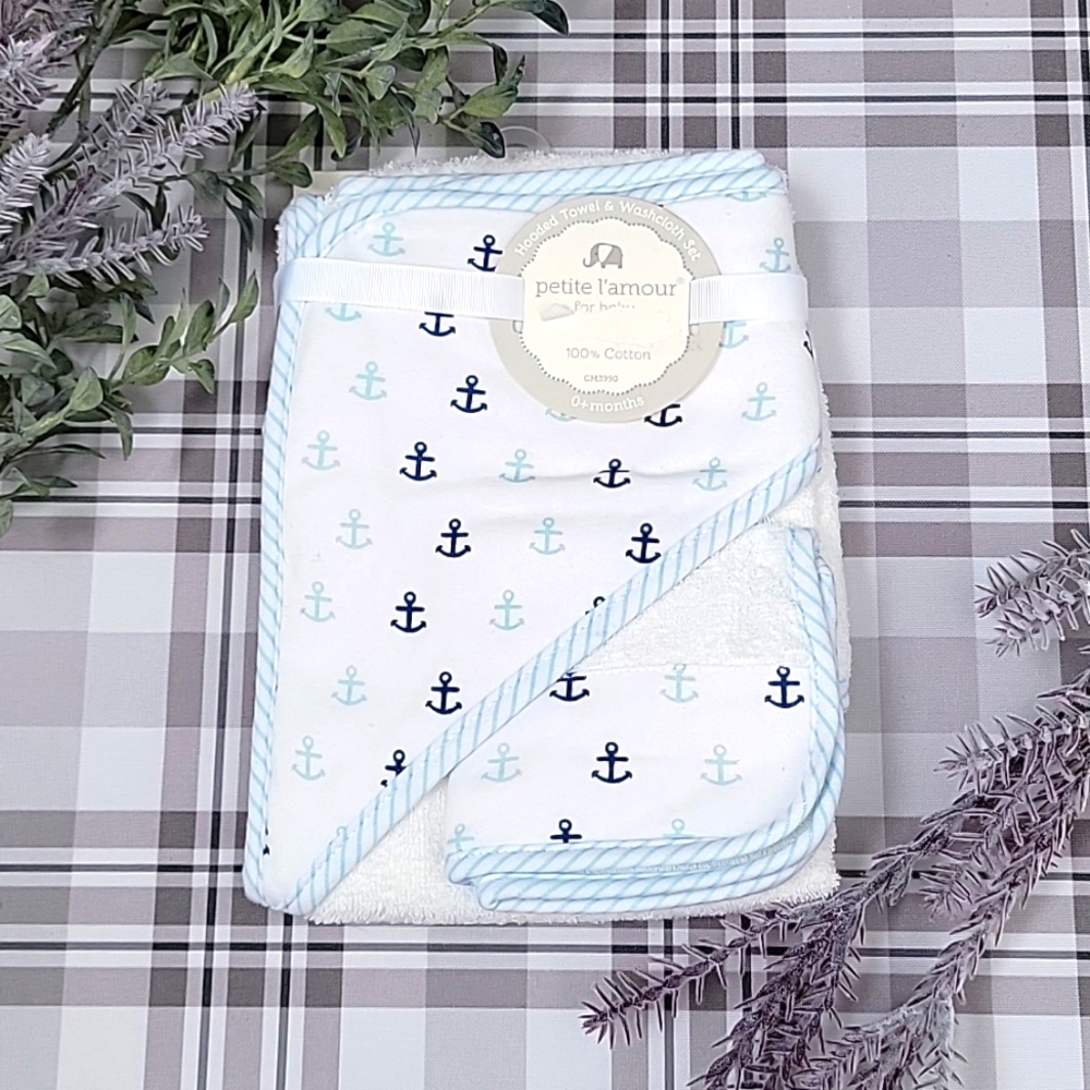 Petite L'Amour Anchor Towel and Washcloth Set